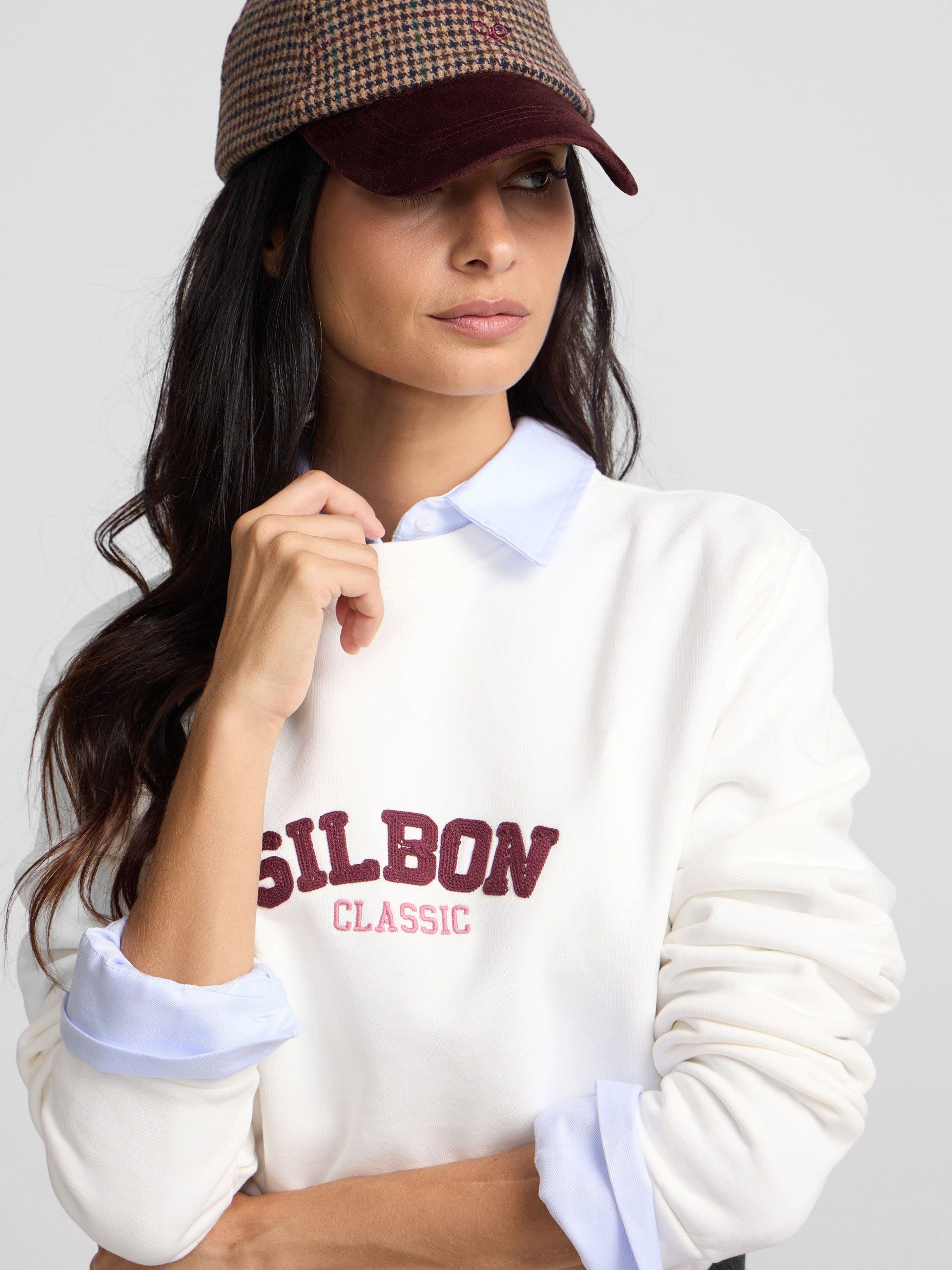 Sudadera básica con logotipo · Silbon · crudo