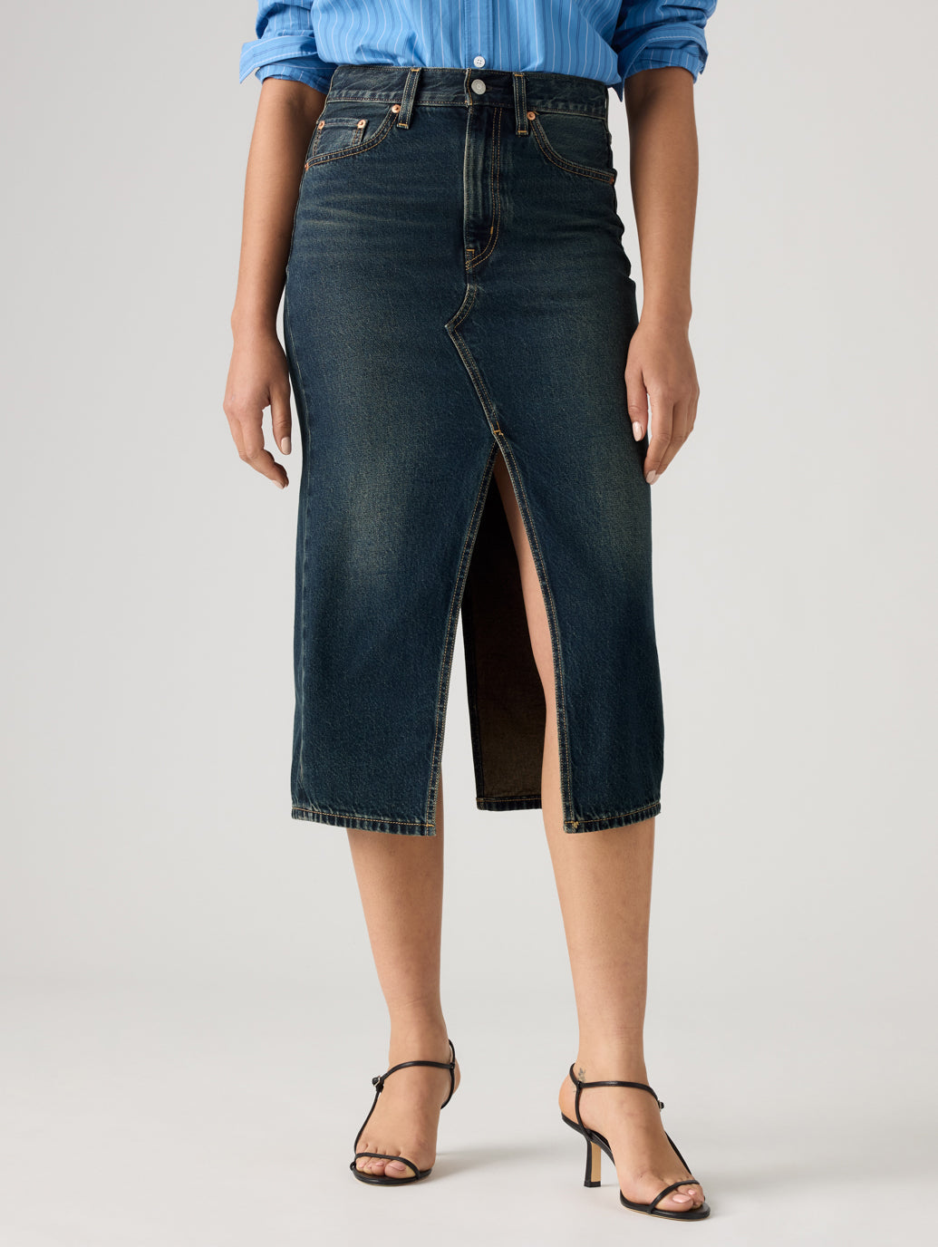 Falda denim con apertura. Levi´s 