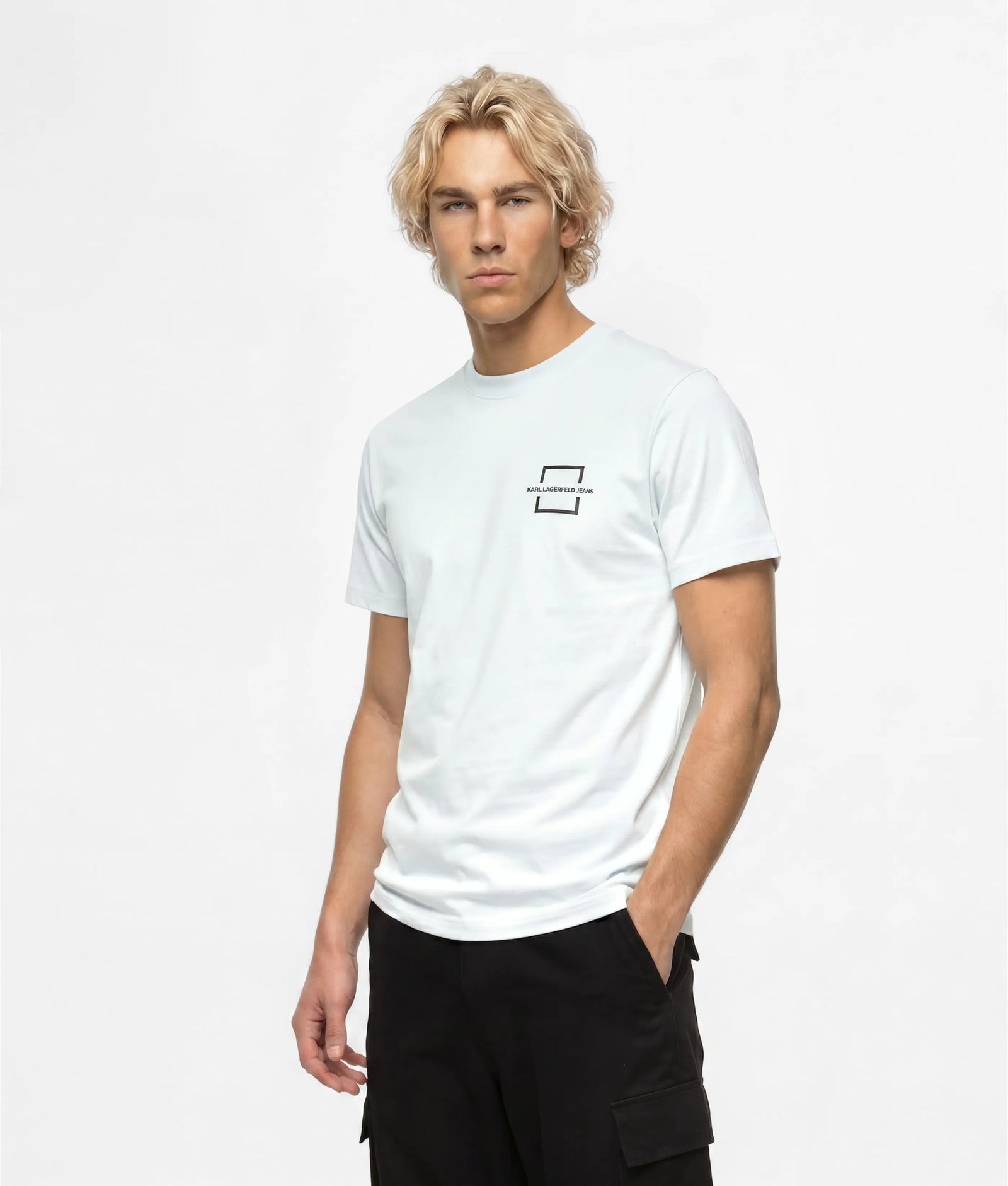 Camiseta logo minimal. Karl Lagerfeld 
